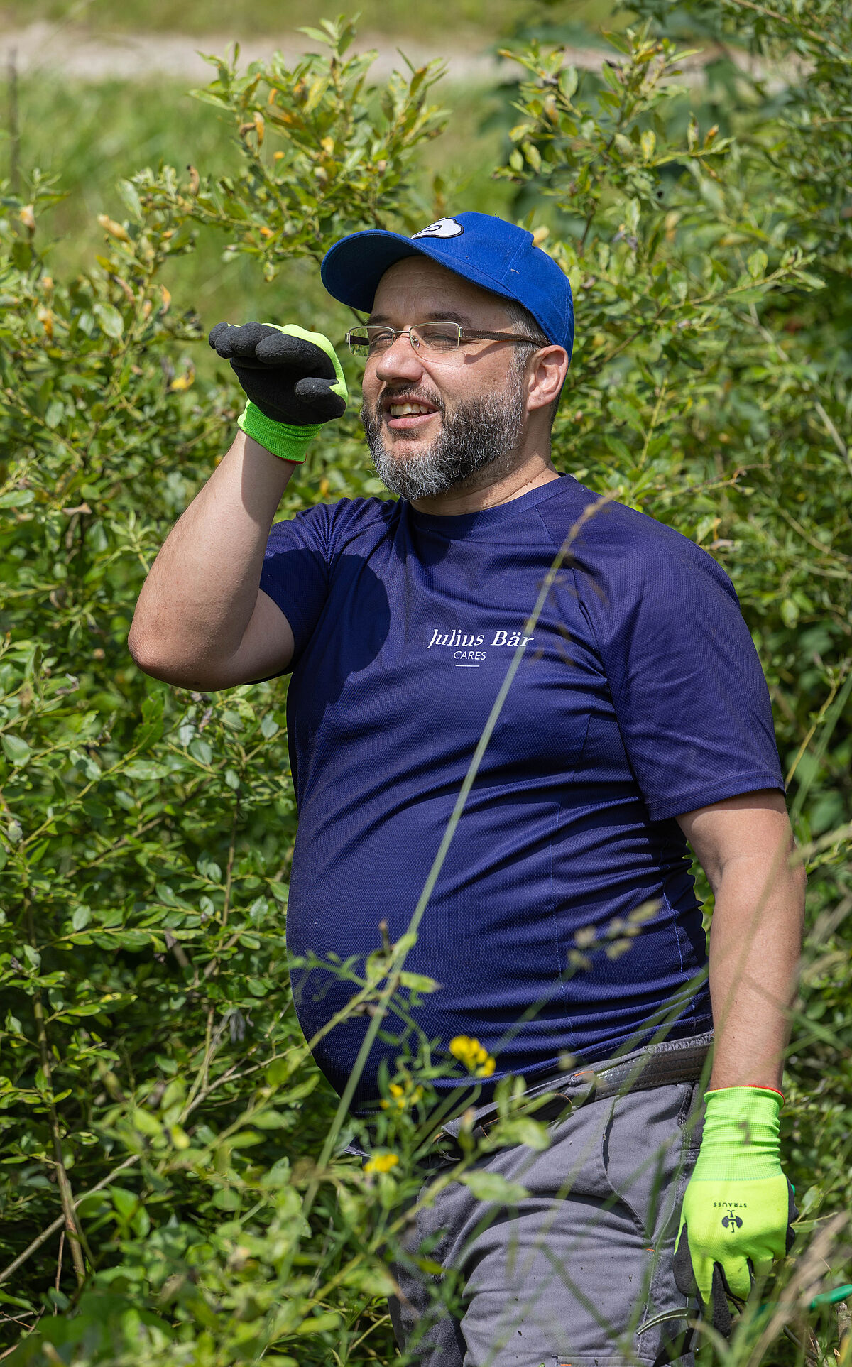 ProTier Corporate Volunteering / Julius Bär auf Lebenshof Frei sein